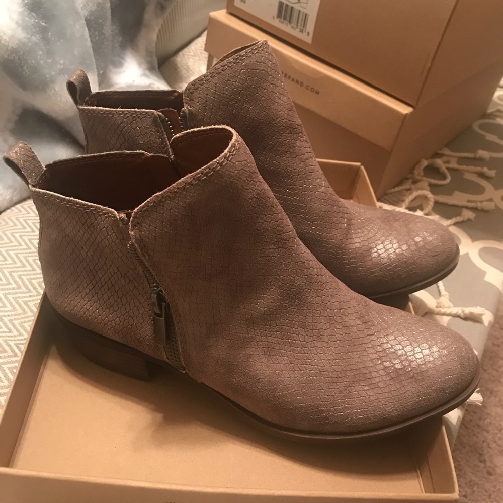 Lucky Brand booties